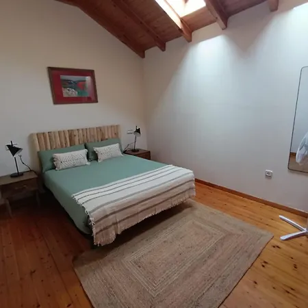 Escueles De A Holiday home Collia